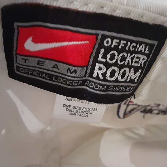 UNC Tarheel 2005 Nike Locker Room Championship Hat Adjustable Khaki Color Rare. - Picture 3 of 4